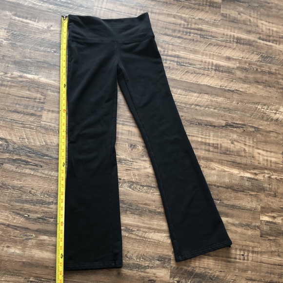3/$25 - SWS black cotton/spandex yoga pants - Picture 9 of 11